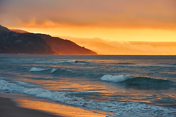 포토 JPG 해외이미지 배너 파도 바다 여행 백그라운드 컨셉 오렌지 자연 벽지 하늘 미술 사람없음 야외 물 빛 컬러풀 햇빛 태양 뷰티 반사 노란색 일출 일몰 분위기 황금 저녁 공상 천국 웅장함 수평선 해외포토 자연요소 컬러 과일 문화예술 노을 야간 생태계 파일형식 이미지허브