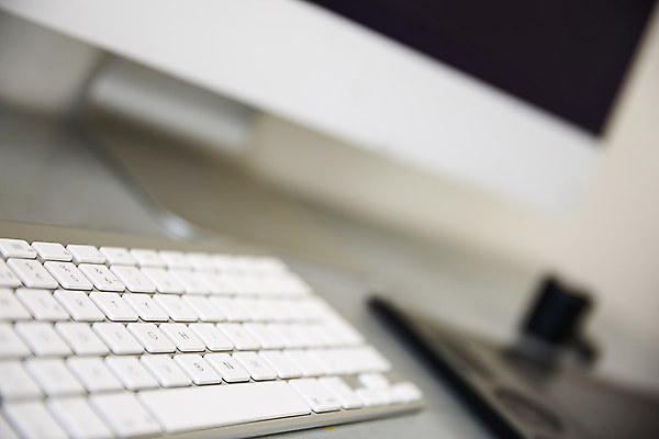 포토 JPG 해외이미지 직업 디자인 밭 비즈니스 통신 탁자 직장 미술 사람없음 그래픽 컴퓨터 사무실 알약 펜 디지털 스크린 장비 흰색 키보드 업무 판넬 네트워크 우아함 선택 정상 디자이너 책상 전자 예술가 깊이 스타일 해외포토 컬러 가구 컨셉 농업 회사 문화예술 전자제품 필기구 약 작업 파일형식 이미지허브