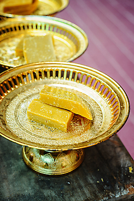 포토 JPG 해외이미지 전통 계절 산업 아시아 종교 문화 불교 태국 동양인 사람없음 노란색 사찰 제조 큼 오브젝트 날것 만들기 밀랍 왁스 핸드메이드 제의 해외포토 나라 컬러 종교건축 모션 인종 크기 파일형식 이미지허브