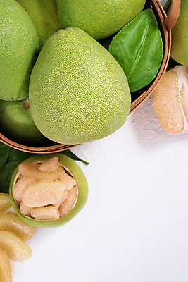 포토 JPG 해외이미지 잎 실내 사람없음 바구니 껍질 자몽 흰배경 담기 해외포토 식물 백그라운드 과일 모션 내부 흰색 파일형식 이미지허브