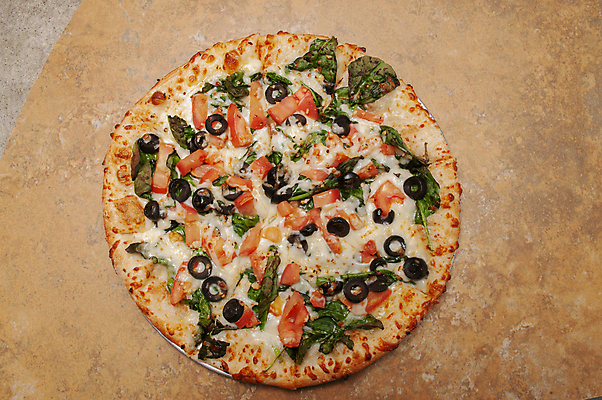 포토 JPG 해외이미지 문화 음식 조각 다이어트 토마토 치즈 피자 건강 육류 요리 사람없음 식사 저녁식사 이탈리아 껍질 흰색 뜨거움 이탈리아음식 맛 굽기 배고픔 반죽 토핑 토마토소스 점심식사 모짜렐라치즈 식용 입가심 피자집 해로움 맛있는 해외포토 유럽 컬러 컨셉 채소 식재료 유제품 패스트푸드 서양음식 상점 소스_음식 구이 파일형식 이미지허브