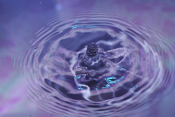 포토 JPG 해외이미지 물결 백그라운드 표면 사람없음 물 파란색 보라색 원형 투명 잔물결 스플래쉬 해외포토 자연요소 도형 컬러 파일형식 이미지허브