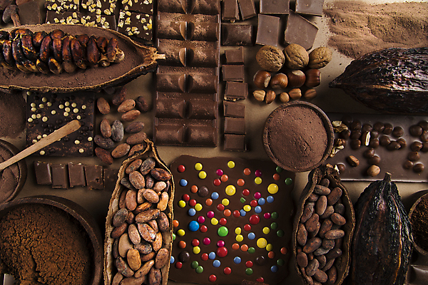 포토 JPG 해외이미지 디저트 사람없음 쌓기 초콜릿 다양 견과류 달콤 카카오열매 코코아가루 갈색배경 해외포토 열매 음식 다수 백그라운드 모션 갈색 맛 가루 카카오 파일형식 이미지허브