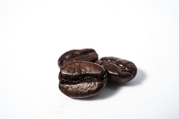 포토 JPG 해외이미지 커피 음료 음식 백그라운드 재료 아침 콩 씨앗 한명 갈색 쌓기 검은색 어둠 카페 에너지 흰색 신선 그룹 맛 아침식사 낟알 굽기 질감 향기 아로마 향 카푸치노 에스프레소 흙더미 내추럴 고립 모카 아라비카 아랍어 카페인 해외포토 주간 식물 1 컬러 컨셉 모션 곡류 사람 상점 식사 흙 구이 냄새 파일형식 더미 이미지허브