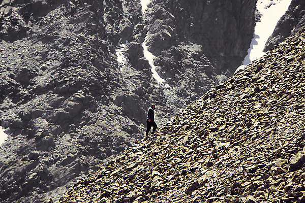 포토 JPG 해외이미지 1 실루엣 스포츠 여행 컨셉 자연 하늘 성공 산 사람 취미 사람없음 야외 운동 태양 힘 일몰 하이킹 자유 탐험 도전 바위 용기 자신감 정상 위험 리더 오르기 무료 어려움 절정 패기 혼자 자극 해외포토 자연요소 그릇 감정 모션 레저 촬영기법 건강 노을 돌_바위 생태계 파일형식 이미지허브
