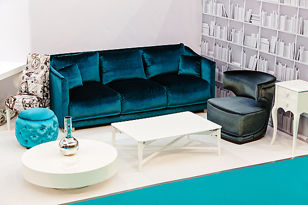 포토 JPG 해외이미지 라이프스타일 디자인 벽 가구 건축양식 탁자 바닥 아파트 주택 실내 사람없음 내부 목재 장식 세트 소파 갈색 방 흰색 램프 고급 우아함 리빙 스타일 안락 해외포토 나무 건축 컬러 생활용품 컨셉 의자 재료 조명 건물 생활 파일형식 이미지허브