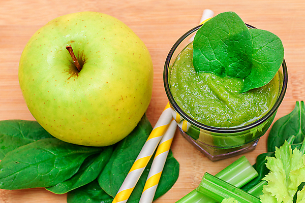 포토 JPG 해외이미지 빨대 근접촬영 사람없음 컵 초록색 신선 사과 야채주스 청사과 시금치 샐러리 건강식 그린푸드 비건음식 해외포토 식기 음식 뷰포인트 컬러 채소 과일 주스 파일형식 비건 이미지허브