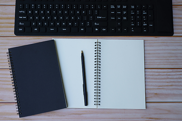 포토 JPG 해외이미지 디자인 교육 종이 백그라운드 컨셉 비즈니스 사업가 텍스트 성공 아이디어 사람없음 사무실 펜 우주 공백 키보드 작업실 목표 계획 심볼 사인 비전 골 마케팅 업그레이드 조언 체크리스트 목차 플랫레이 카피스페이스 자극 해외포토 직업 필기구 플랫 파일형식 이미지허브