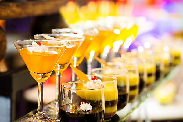 포토 JPG 해외이미지 나무 접시 열매 꽃 음식 분홍색 결혼 백그라운드 탁자 디저트 쟁반 사탕 서기 사람없음 장식 장미 파티 쿠키 케이크 식당 정원 초콜릿 얼음 카페 빵집 축하 바 생일 달콤 아침식사 컵케이크 크림 머핀 버터 마시멜로우 머랭 뷔페 크림치즈 팝 페스츄리 핸드메이드 맛있는 해외포토 자연요소 식물 식기 기념일 빵 컬러 가구 컨셉 모션 치즈 이벤트 상점 식사 맛 파일형식 이미지허브