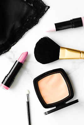 포토 JPG 해외이미지 사람없음 하이앵글 뷰티 화장품 립스틱 화려 고급 오브젝트 흰배경 마스카라 메이크업브러쉬 팩트 플랫레이 해외포토 아이섀도브러쉬 뷰포인트 백그라운드 컨셉 흰색 붓 플랫 파일형식 이미지허브