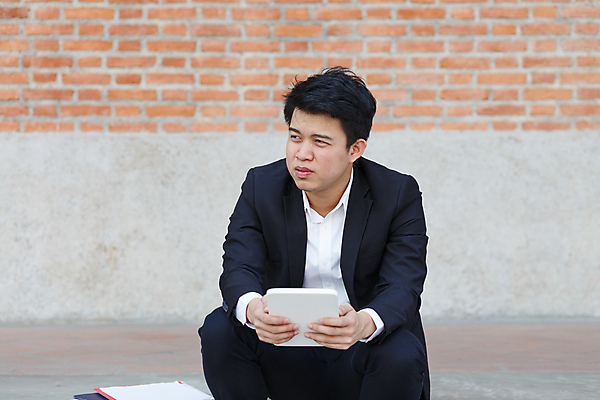 포토 JPG 해외이미지 직업 남자 백그라운드 비즈니스 태국 노동자 스트레스 한국 피곤 한명 사람 앉기 동양인 경제 일본 중국 슬픔 업무 비즈니스맨 좌절 발사 인도인 종업원 문제 싱가폴 파산 고용 분실 위기 적자 혼자 해외포토 외국인 1 감정 아시아 컨셉 모션 인종 금융 구직 작업 직장인 채용 파일형식 이미지허브