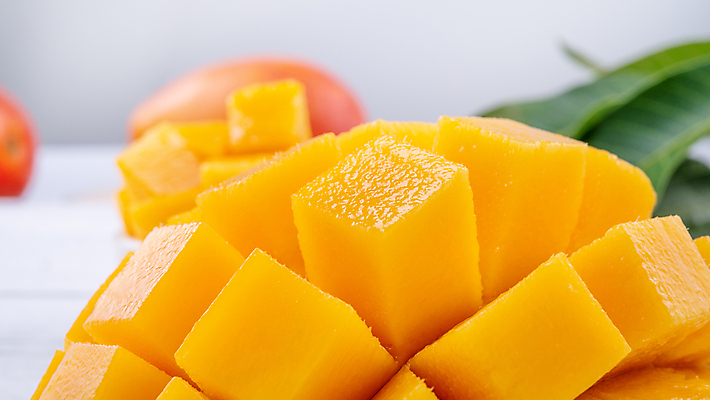 포토 JPG 해외이미지 스튜디오촬영 나뭇잎 근접촬영 사람없음 노란색 망고 해외포토 뷰포인트 컬러 잎 실내 열대과일 파일형식 이미지허브