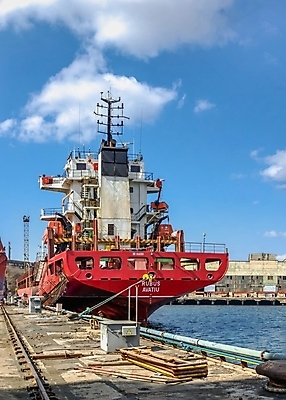 포토 JPG 해외이미지 주간 하늘 사람없음 야외 조선소 정박 산업시설 산업현장 해외포토 자연요소 산업 배_교통 파일형식 이미지허브