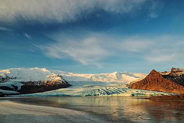 포토 JPG 해외이미지 구름 호수 섬 여행 겨울 자연 하늘 산 아이슬란드 풍경 사람없음 야외 가로 물 파란색 냉동 얼음 추위 흰색 북극 빙하 서리 석호 해외포토 자연요소 계절 유럽 컬러 극지방 생태계 파일형식 이미지허브
