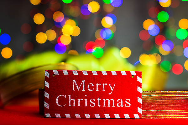 포토 JPG 해외이미지 나무 전통 계절 리본 백그라운드 크리스마스장식 크리스마스 겨울 유리 휴가 선물 사람없음 장식 빨간색 초록색 축제 흰색 나뭇가지 축하 소나무 12월 심볼 침엽수 원뿔 고립 크리스마스배경 해외포토 도형 식물 기념일 컬러 컨셉 재질 날짜 파일형식 이미지허브