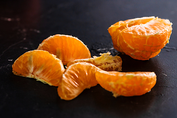 포토 JPG 해외이미지 검은배경 귤 실내 사람없음 해외포토 백그라운드 과일 내부 검은색 파일형식 이미지허브