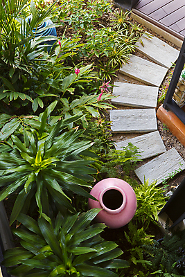 포토 JPG 해외이미지 식물 라이프스타일 공원 꽃 도로 길 선 백그라운드 컨셉 곡선 자연 휴식 벽돌 동양인 잔디 사람없음 야외 초록색 뷰티 평화 정원 중국 화목 봄 산책 안개 조약돌 시골 보행로 오솔길 방향 원예 단계 내추럴 골 뒤뜰 루트 방법 해외포토 계절 공공시설 아시아 컬러 교통시설 날씨 인종 취미 생활 돌_바위 생태계 파일형식 이미지허브