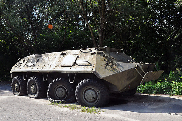 포토 JPG 해외이미지 무기 기술 사람없음 초록색 맑음 기계 군용 전쟁 러시아 육군 무거움 타입 갑옷 소비에트 옛날 해외포토 유럽 컬러 날씨 군대 무게 보호장비 파일형식 이미지허브