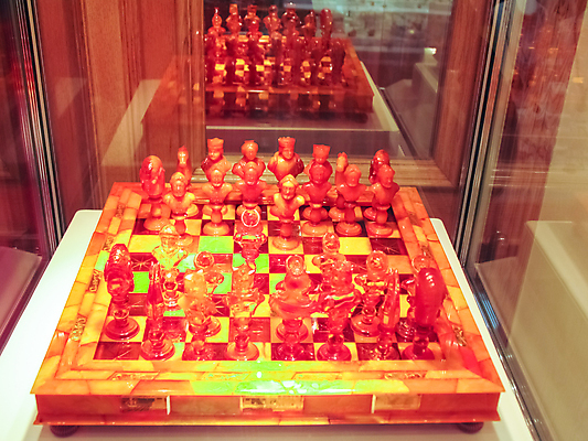 포토 JPG 해외이미지 손 디자인 음식 바다 조각 백그라운드 다이어트 팔찌 따뜻함 건강 육류 돼지고기 사람없음 장식 빛 뷰티 쌓기 식사 저녁식사 소고기 바위 흰색 소시지 맛 해충 아침식사 상품 보석 먹기 기념품 화석 내추럴 점심식사 밀랍 팬던트 해로움 해외포토 컬러 컨셉 식재료 장신구 모션 신체부위 돌_바위 가공식품 벌레 광석 오브젝트 파일형식 이미지허브