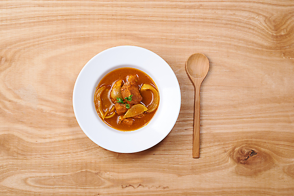 포토 JPG 해외이미지 실내 사람없음 카레 나무숟가락 치킨카레 카레요리 나무배경 해외포토 음식 백그라운드 내부 숟가락 파일형식 이미지허브