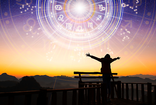 포토 JPG 해외이미지 손 여자 행복 별 컨셉 하늘 성공 미래 사람없음 믿음 행성 자유 달력 바퀴 원형 수수께끼 재산 선택 야간 신비 심볼 사인 점성술 천문학 마법 양자리 물병자리 사자자리 처녀자리 염소자리 쌍둥이자리 물고기자리 암 서명 해외포토 자연요소 도형 교육 감정 사람 신체부위 금융 우주 별자리 질병 파일형식 이미지허브