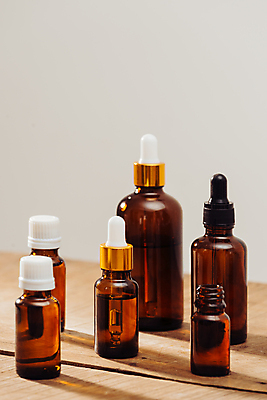 포토 JPG 해외이미지 실내 그림자 사람없음 화장품 오일 피부관리 흰배경 스킨케어 앰플 목업 브랜딩 해외포토 음식 백그라운드 내부 뷰티 흰색 파일형식 이미지허브