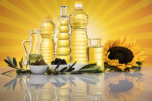 포토 JPG 해외이미지 그릇 유리병 해바라기 실내 사람없음 반사 다양 나뭇가지 식용유 올리브오일 유채 노란배경 오일병 올리브열매 올리브잎 카놀라 해바라기씨유 해외포토 나무 식기 열매 꽃 다수 백그라운드 잎 병_용기 내부 노란색 기름_음식 파일형식 이미지허브