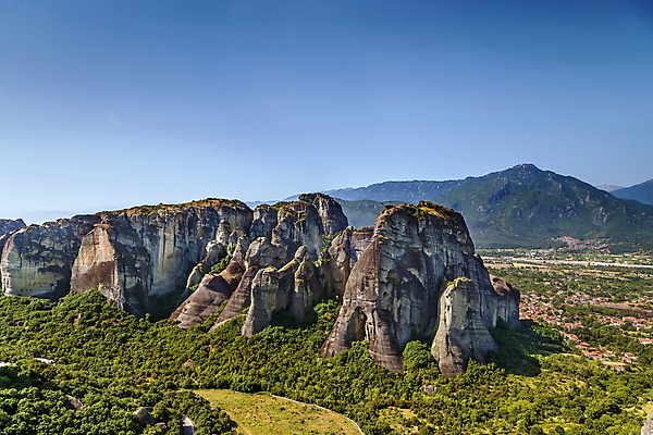 포토 JPG 해외이미지 자연 하늘 산 파노라마 풍경 사람없음 초록색 여름 파란색 계곡 바위 재산 그리스 그리스인 메테오라 해외포토 서양인 계절 유럽 컬러 촬영기법 금융 세계문화유산 생태계 파일형식 이미지허브