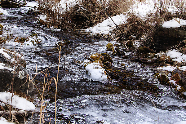 포토 JPG 해외이미지 공원 겨울 모션 자연 산 풍경 사람없음 야외 초록색 물 강 뷰티 얼음 봄 폭포 흐름 추위 바위 흰색 개울 숲 내추럴 해외포토 자연요소 계절 공공시설 컬러 컨셉 돌_바위 생태계 파일형식 이미지허브