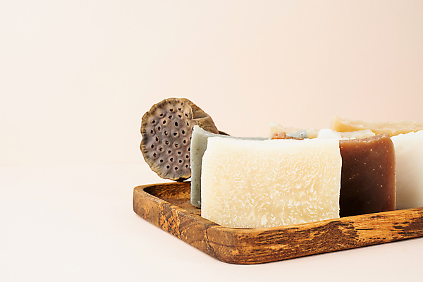 포토 JPG 해외이미지 사람없음 에코 친환경 비누 나무쟁반 연밥 친환경제품 해외포토 쟁반 연꽃 목재 위생용품 환경 파일형식 이미지허브