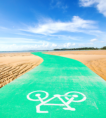 포토 JPG 해외이미지 라이프스타일 공원 여자 도로 스포츠 바다 여행 자연 하늘 휴가 산 건강 사람 동양인 성인 사람없음 야외 여름 운동 태양 뷰티 자전거 자유 도시 중앙 승차 순환 사이클링 바이킹 해외포토 자연요소 계절 공공시설 길 컨셉 교통시설 모션 인종 생활 바이크 육상스포츠 생태계 파일형식 이미지허브
