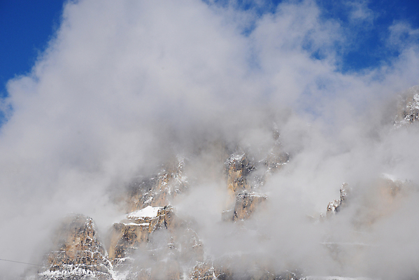 포토 JPG 해외이미지 공원 캐나다 겨울 자연 산 풍경 사람없음 야외 얼음 추위 흰색 빙하 장면 밴프 빙원 앨버타 전국 절정 눈내림 로키산맥 해외포토 자연요소 계절 공공시설 컬러 북아메리카 눈_날씨 생태계 파일형식 이미지허브
