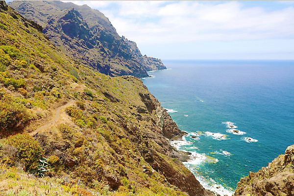 포토 JPG 해외이미지 공원 유럽 바다 섬 여행 백그라운드 자연 하늘 휴가 산 파노라마 사람없음 초록색 파란색 하이앵글 환경 계곡 시골 황무지 스페인 언덕 지역 대서양 내추럴 절정 화창 해외포토 공공시설 나라 뷰포인트 컬러 날씨 촬영기법 생태계 파일형식 이미지허브