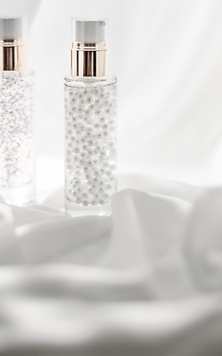 포토 JPG 해외이미지 사람없음 뷰티 화장품 흰색 오브젝트 피부관리 스킨케어 젤 카피스페이스 해외포토 컬러 공백 파일형식 이미지허브