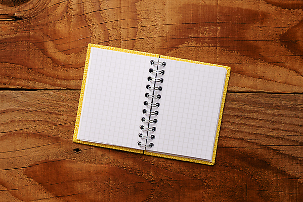 포토 JPG 해외이미지 스튜디오촬영 디자인 종이 비즈니스 탁자 실내 사람없음 책 학습 하이앵글 다이어리 줄무늬 공백 장비 편지 책상 교과서 문학 시트 카피스페이스 해외포토 교육 뷰포인트 가구 무늬 교재 내부 사무용품 파일형식 이미지허브