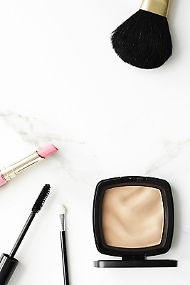 포토 JPG 해외이미지 사람없음 하이앵글 뷰티 화장품 립스틱 화려 고급 오브젝트 흰배경 마스카라 메이크업브러쉬 팩트 플랫레이 해외포토 아이섀도브러쉬 뷰포인트 백그라운드 컨셉 흰색 붓 플랫 파일형식 이미지허브