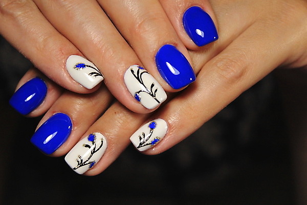 포토 JPG 해외이미지 디자인 여자 백그라운드 손가락 미술 사람 사람없음 빨간색 파란색 빛 뷰티 유행 검은색 흰색 못 손톱관리 손톱 광택 페디큐어 스타일 해외포토 손 컬러 문화예술 공구 네일아트 파일형식 이미지허브