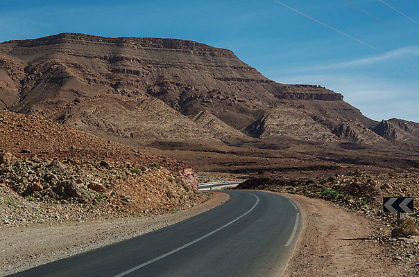포토 JPG 해외이미지 나무 행복 아시아 호수 아프리카 자연 하늘 산 파노라마 경사 사람없음 목재 가로 초록색 물 강 태양 뷰티 계곡 침묵 거품 소나무 저녁 그늘 댐 언덕 생태계 모로코 생태학 지도책 수평선 해외포토 자연요소 식물 공공시설 교육 감정 나라 컬러 재료 촬영기법 책 소리 야간 파일형식 이미지허브