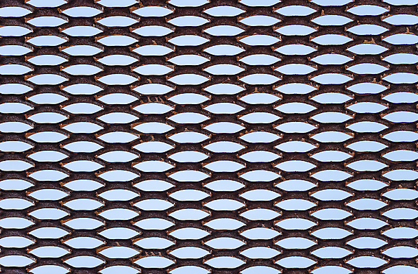 포토 JPG 해외이미지 모양 템플릿 산업 조각 백그라운드 패턴 추상 미래 세포 사람없음 유행 금속 검은색 확성기 어둠 회색 덮개 그물 구멍 그릴 은색 철 질감 보안 창살 망사 벌집 철강 반복 셀룰러 규칙적 해외포토 컬러 컨셉 무늬 재질 주방용품 안전 뚜껑 직물 파일형식 이미지허브