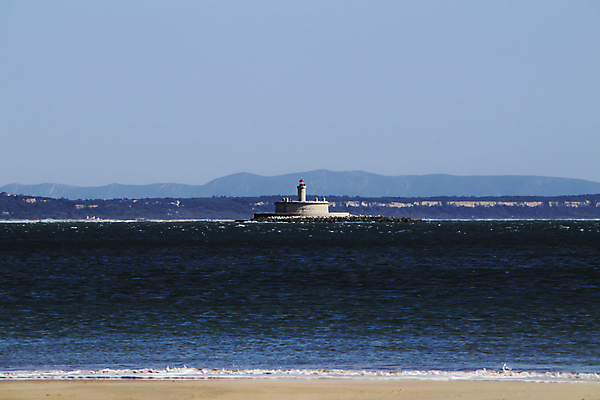 포토 JPG 해외이미지 유럽 모래 파도 바다 여행 백그라운드 건축양식 자연 하늘 휴가 주택 사람없음 야외 건물 물 파란색 모래사장 햇빛 태양 반사 여행객 탑 만 성 포르투갈 군용 웅덩이 대서양 천연기념물 내추럴 리스본 옛날 해외포토 자연요소 건축물 건축 나라 컬러 군대 사람 생태계 파일형식 이미지허브
