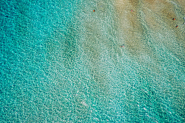 포토 JPG 해외이미지 주간 물결 바다 사람없음 야외 여름 파란색 하이앵글 여름풍경 물결무늬 해외포토 자연요소 계절 뷰포인트 컬러 무늬 풍경 파일형식 여름_계절 이미지허브