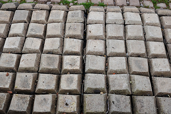 포토 JPG 해외이미지 디자인 산업 파도 표면 거리 경사 사람없음 야외 물 강 환경 맑음 산책로 장비 조약돌 도시 강가 타일 부식 방파제 정사각형 시멘트 타운 조언 지원 철강 해외포토 자연요소 도형 공공시설 길 바다 날씨 돌_바위 파일형식 이미지허브