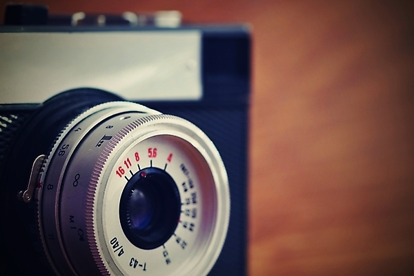 포토 JPG 해외이미지 디자인 백그라운드 유리 탁자 추상 프레임 사람없음 목재 카메라 우주 금속 검은색 사진촬영 장비 수확 골동품 흰색 구멍 클래식 정상 사진사 필름 향수 오브젝트 싱글 그림 질감 복고 고립 구식 그런지 옛날 광학 스타일 해외포토 나무 컬러 가구 컨셉 무늬 농업 재료 재질 전자제품 촬영 화장품 작가 파일형식 이미지허브