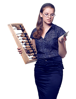 포토 JPG 해외이미지 백인 모델 1 손 여자 종이 돈 비즈니스 한명 사람 금융 경제 사무실 뷰티 달러 계산기 주판 표현 업무 작업 비즈니스우먼 수학 큼 경영자 비서 회계 계산서 대출 빚 고립 수입 조언 카운트 회계사 해외포토 서양인 직업 교과목 문구용품 신체부위 장비 직장인 재산 크기 리더 파일형식 이미지허브