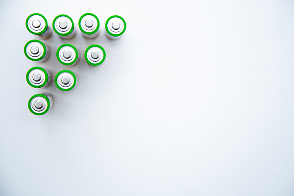 포토 JPG 해외이미지 백그라운드 서기 사람없음 금속 힘 장비 에너지 흰배경 베터리 요금 플랫레이 카피스페이스 해외포토 모션 재질 공백 흰색 플랫 파일형식 이미지허브