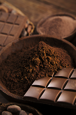 포토 JPG 해외이미지 디저트 사람없음 아웃포커스 쌓기 초콜릿 달콤 꽂음 나무그릇 카카오열매 코코아가루 해외포토 그릇 열매 음식 모션 촬영기법 목재 맛 가루 카카오 파일형식 이미지허브