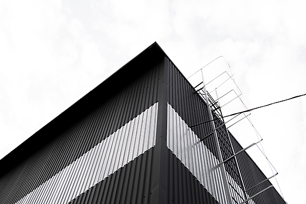 포토 JPG 해외이미지 디자인 외관 산업 물결 선 벽 백그라운드 건축양식 표면 추상 사람없음 야외 건물 장식 가로 빛 우주 금속 공백 회색 나사 판넬 은색 철 창고 질감 시트 골절 알루미늄 엘리먼트 철강 아연 해외포토 건축물 건축 컬러 무늬 의학 재질 공구 영양소 파일형식 이미지허브