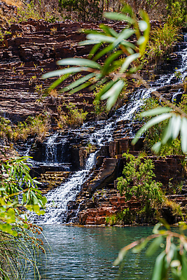 포토 JPG 해외이미지 공원 호수 자연 바닥 국립공원 풍경 사람없음 야외 가로 물 관광지 골짜기 침묵 폭포 가을 개울 황무지 오세아니아 호주 고독 장노출 멀리 명승지 오지 전국 해외포토 자연요소 계절 공공시설 감정 나라 여행 촬영기법 강 소리 생태계 파일형식 이미지허브