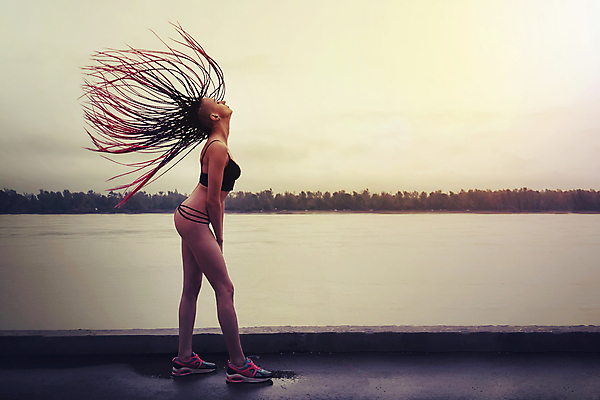 포토 JPG 해외이미지 1 라이프스타일 계절 여자 행복 호수 바다 분홍색 여행 백그라운드 자연 아침 휴가 휴식 한명 사람 풍경 야외 물 여름 빛 강 태양 뷰티 황혼 일몰 기쁨 자유 대기 저녁 엮은 장식술 해외포토 주간 자연요소 감정 컬러 컨셉 생활 장식 노을 야간 생태계 파일형식 이미지허브