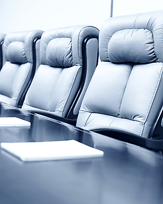 포토 JPG 해외이미지 직업 종이 컨셉 의자 회사 비즈니스 통신 탁자 성공 회의 아이디어 직장 사람없음 내부 책 사무실 쪽지 공책 공백 방 기록 업무 발표 고급 계획 대표 가죽 편지지 책상 회의실 교과서 상담 면접 문서 안락의자 해결 책임자 패드 경영 세미나 줄서기 처음 카피스페이스 해외포토 가구 모션 문구용품 교재 작업 편지 파일형식 이미지허브